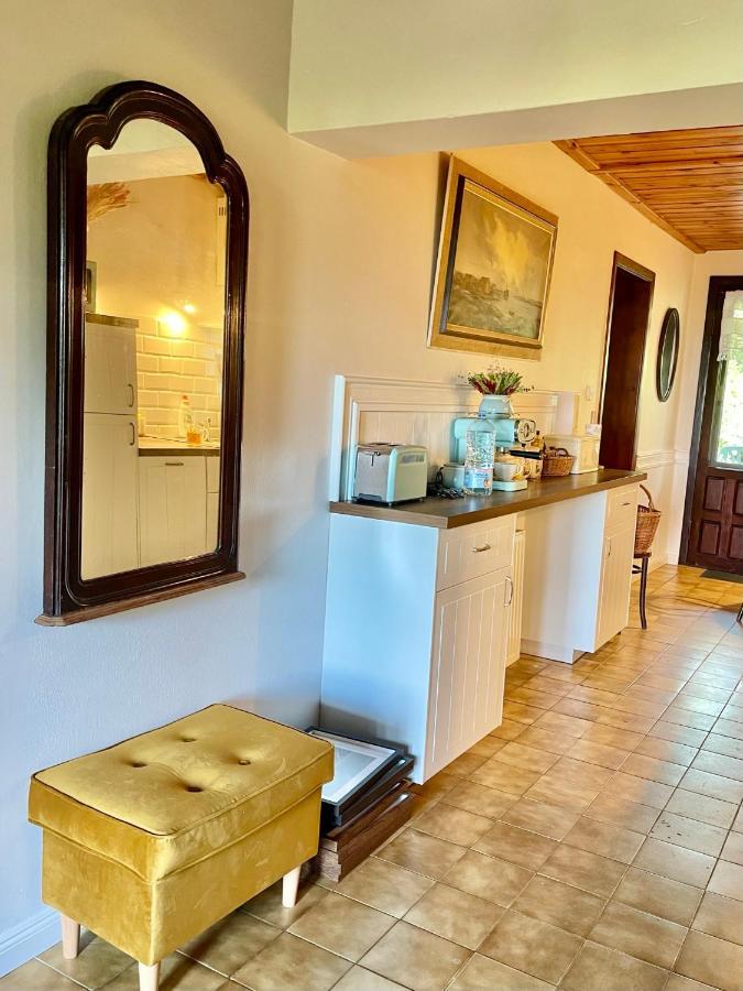 Apple Tree House Villa Lubin  Luaran gambar