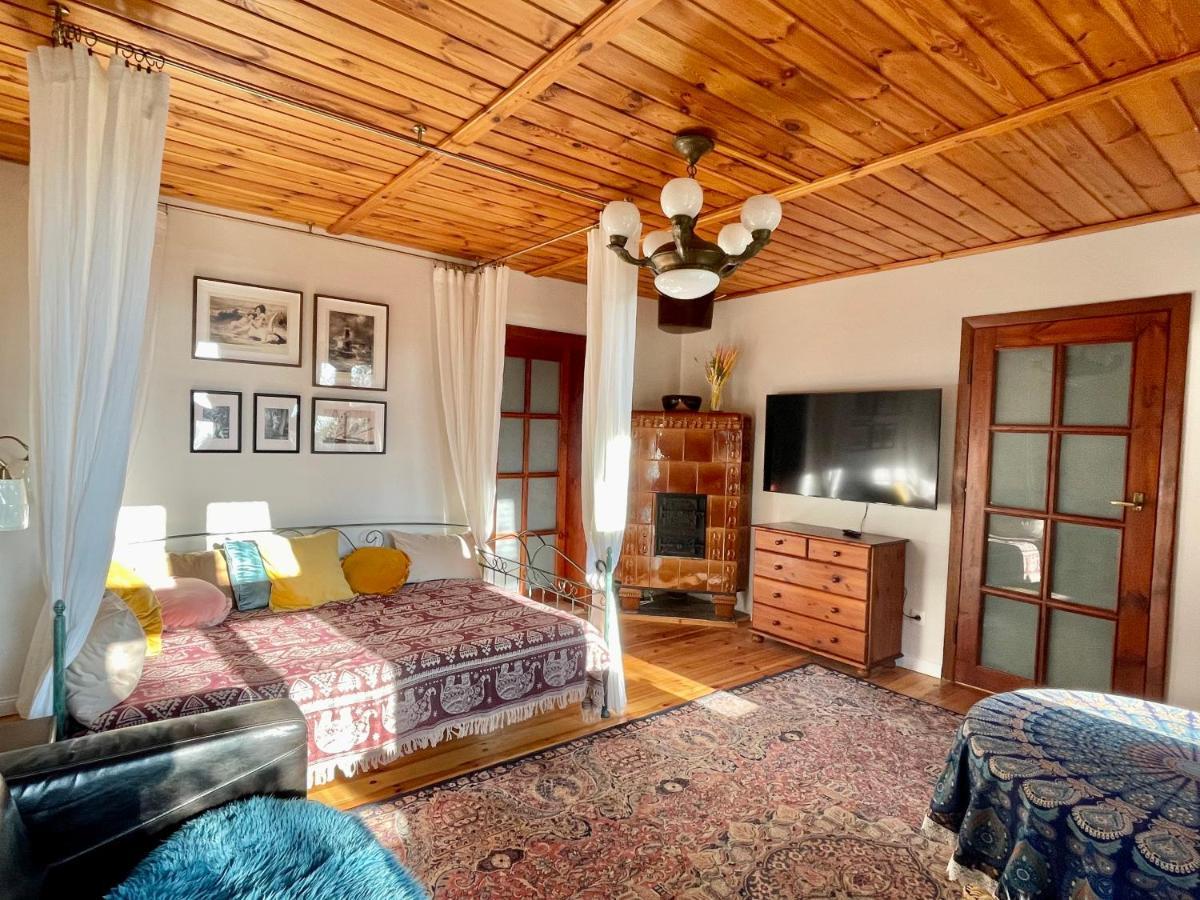 Apple Tree House Villa Lubin  Luaran gambar